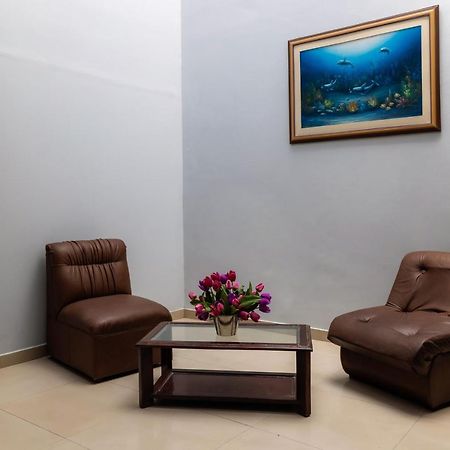 Hotel Country Trujillo Buitenkant foto