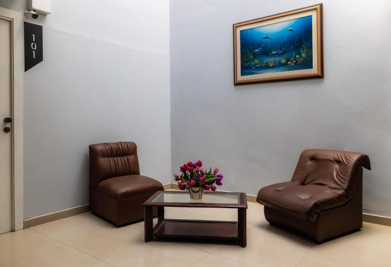 Hotel Country Trujillo Buitenkant foto